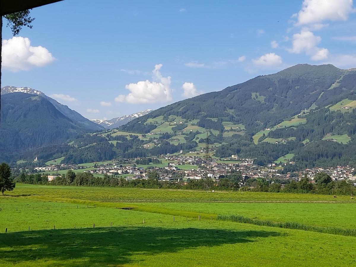 Ferienwohnung Rose Hart im Zillertal Ngoại thất bức ảnh