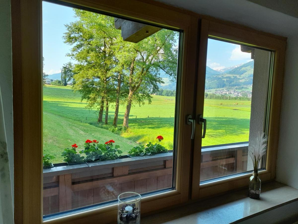Ferienwohnung Rose Hart im Zillertal Ngoại thất bức ảnh