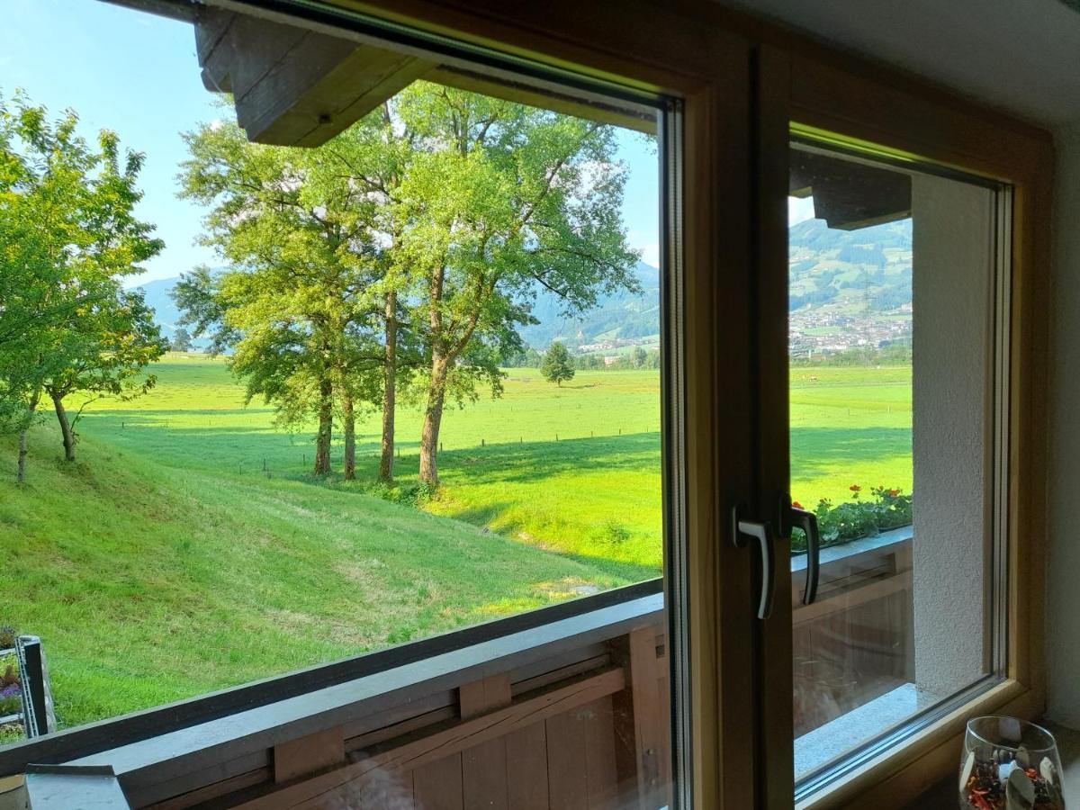 Ferienwohnung Rose Hart im Zillertal Ngoại thất bức ảnh